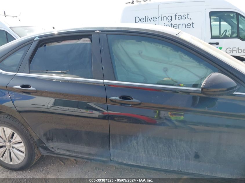 2019 Volkswagen Jetta 1.4T R-Line/1.4T S/1.4T Se VIN: 3VWC57BUXKM079147 Lot: 39387323