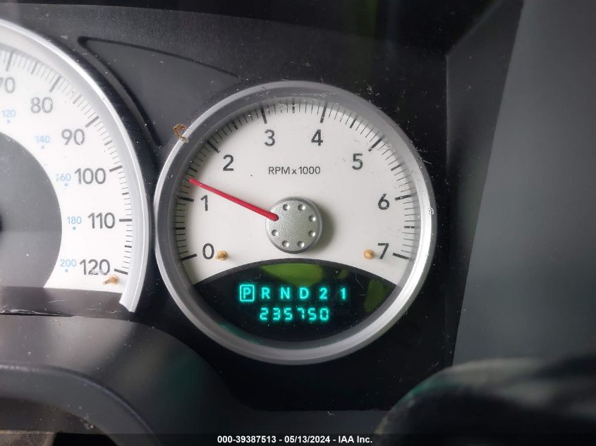 2007 Dodge Dakota Slt VIN: 1D7HE48K47S127517 Lot: 39387513