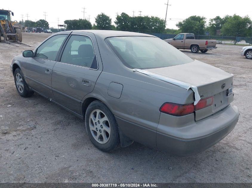 1997 Toyota Camry Xle V6 VIN: 4T1BF22K5VU025764 Lot: 39387719