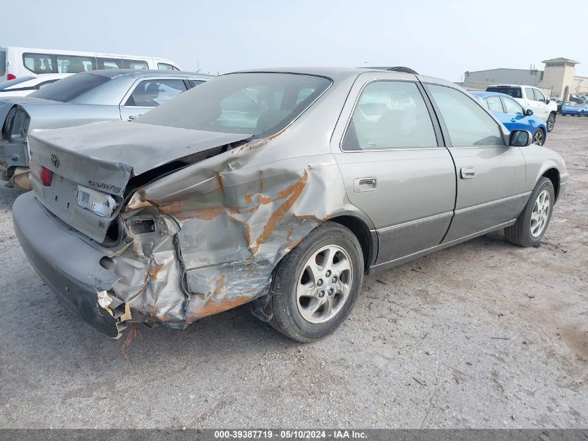 1997 Toyota Camry Xle V6 VIN: 4T1BF22K5VU025764 Lot: 39387719