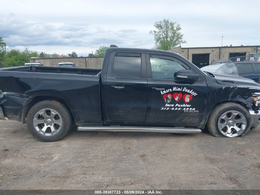 2019 Ram 1500 Big Horn/Lone Star Quad Cab 4X4 6'4 Box VIN: 1C6SRFBT0KN516395 Lot: 39387723