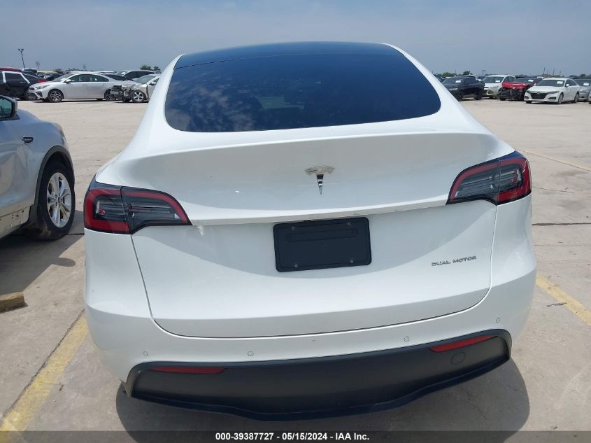 2022 Tesla Model Y Long Range Dual Motor All-Wheel Drive VIN: 7SAYGAEE8NF336595 Lot: 39387727