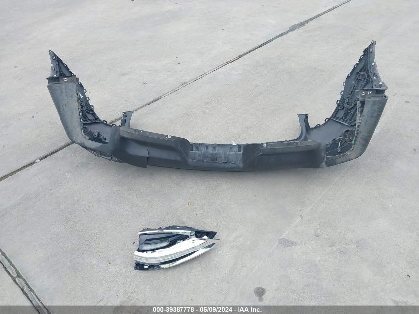 2016 PORSCHE CAYENNE - WP1AA2A27GKA08865