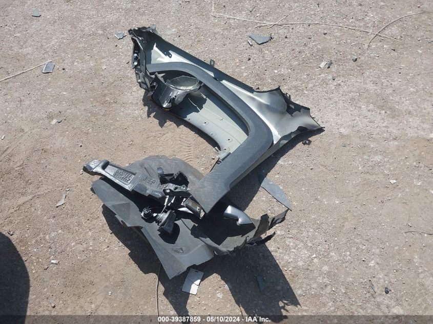 2018 Jeep Renegade Latitude Fwd VIN: ZACCJABB9JPG93029 Lot: 39387859