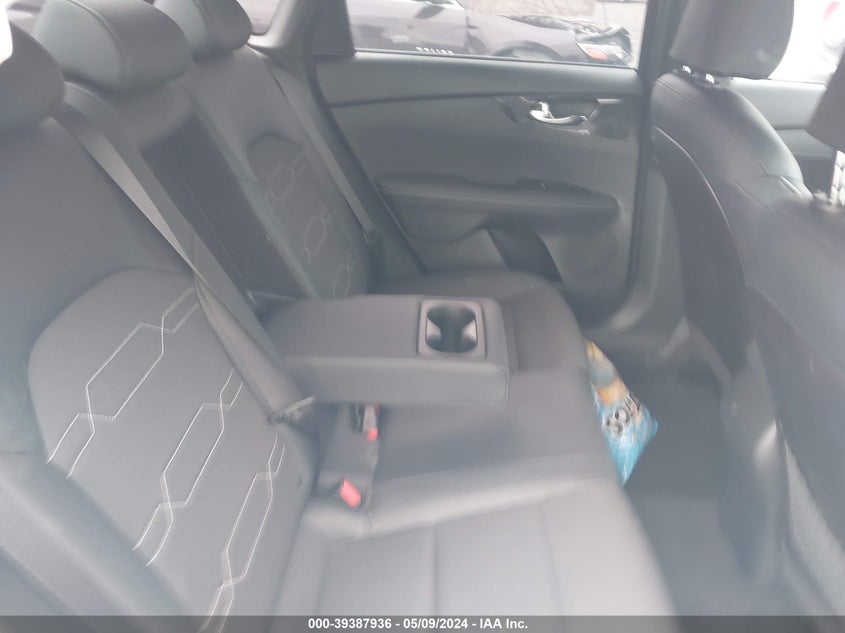 VIN 3KPF54AD1NE428159 2022 KIA FORTE GT LINE