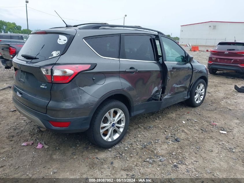 2018 Ford Escape Se VIN: 1FMCU9GDXJUA62154 Lot: 39387952