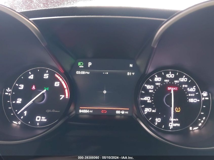 2018 Alfa Romeo Giulia Ti Sport Awd VIN: ZARFAEEN7J7566115 Lot: 39388060