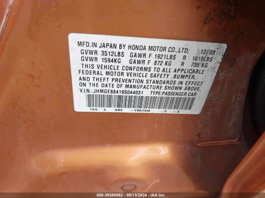2009 Honda Fit Sport VIN: JHMGE88419S044031 Lot: 39388062