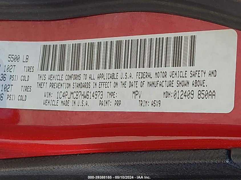 2017 Jeep Cherokee Latitude 4X4 VIN: 1C4PJMCB7HW614973 Lot: 39388185