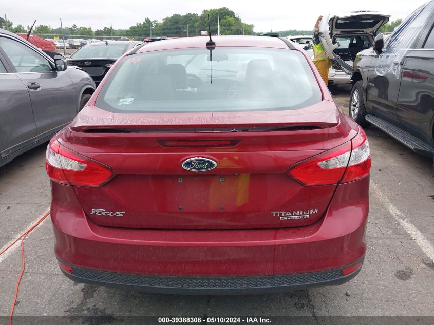 2014 Ford Focus Titanium VIN: 1FADP3J22EL402760 Lot: 39388308