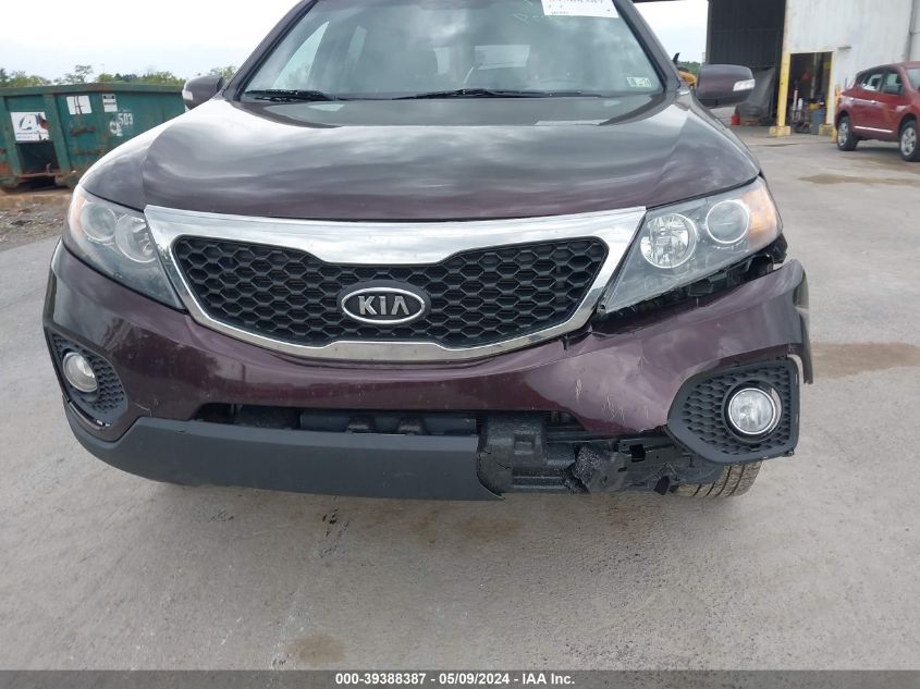 2011 Kia Sorento Lx VIN: 5XYKTCA10BG093771 Lot: 39388387