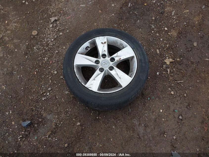 2012 Hyundai Elantra Gls VIN: 5NPDH4AE9CH099484 Lot: 39388650