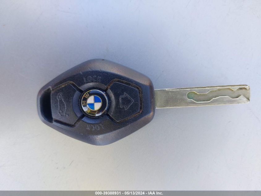 2003 BMW 325I VIN: WBAET37483NJ39725 Lot: 39388931