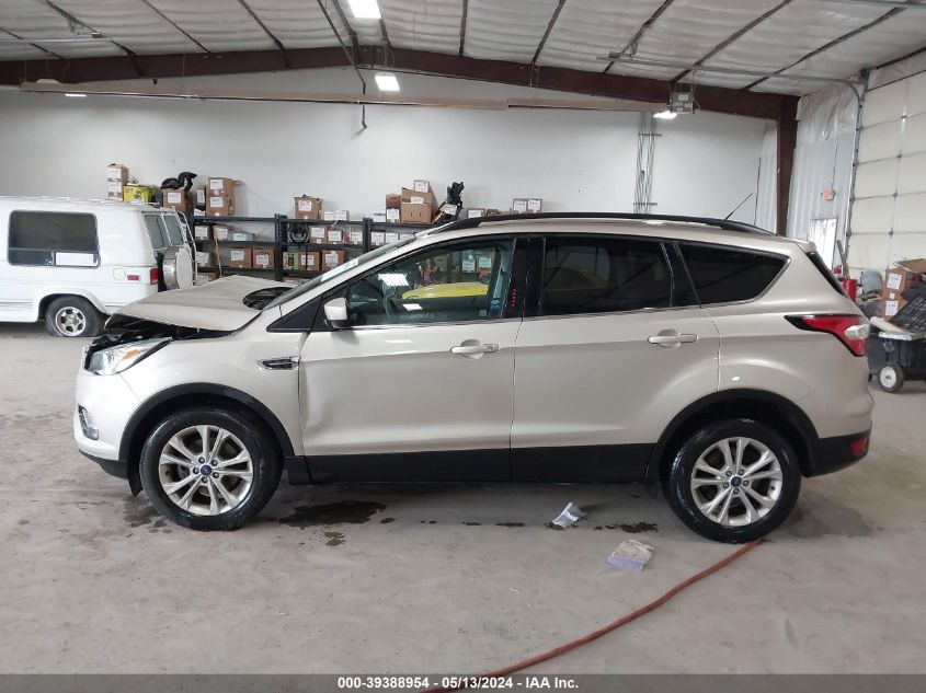 1FMCU0GD7HUD38487 2017 Ford Escape Se