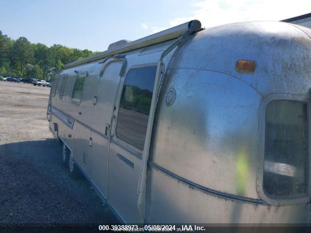 1979 Airstream Land Yacht VIN: 131A9J2844 Lot: 39388973