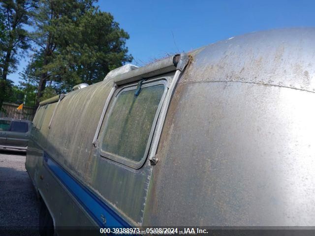 1979 Airstream Land Yacht VIN: 131A9J2844 Lot: 39388973