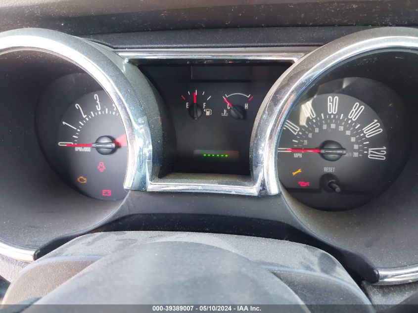 2005 Ford Mustang V6 Deluxe/V6 Premium VIN: 1ZVFT80N355158416 Lot: 39389007