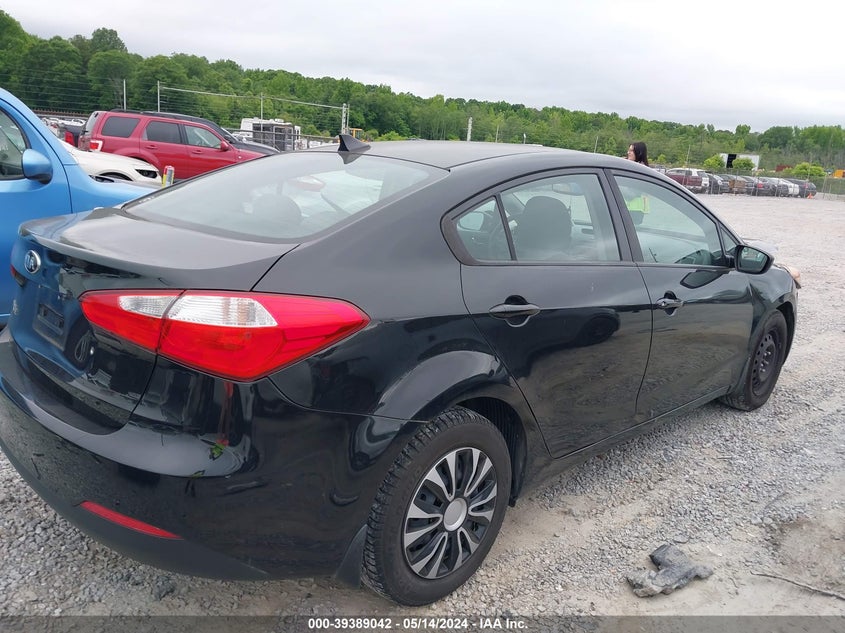 2014 KIA FORTE LX - KNAFK4A67E5208012