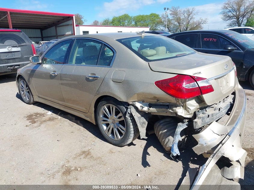 2012 Hyundai Genesis 3.8 VIN: KMHGC4DD1CU198025 Lot: 39389533