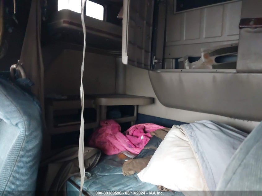 2007 International 9400 9400I VIN: 2HSCNAPRX7C306464 Lot: 39389596