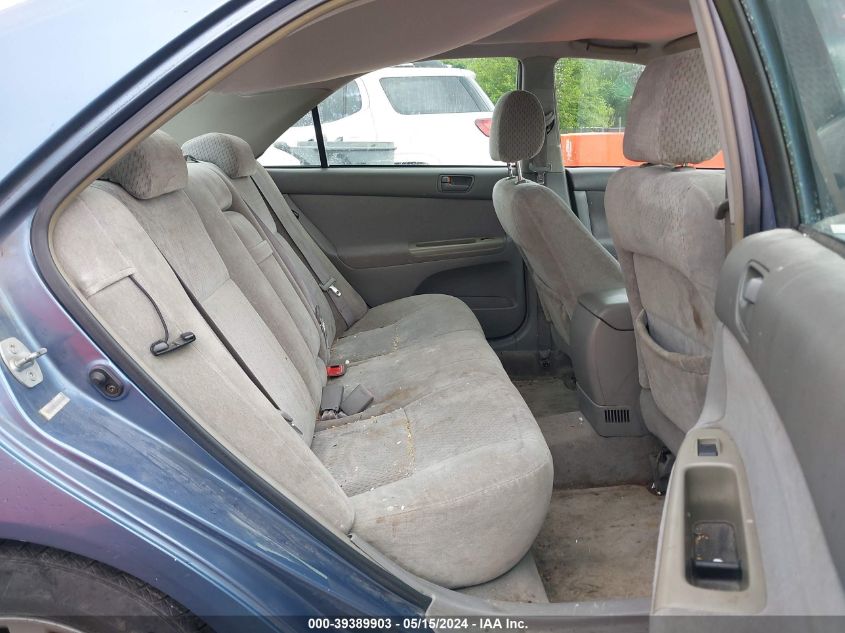 2004 Toyota Camry Le V6 VIN: 4T1BF32K54U569220 Lot: 39389903