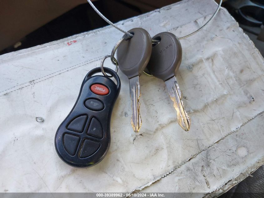 2002 Chrysler Town & Country Lxi VIN: 2C4GP54L32R729436 Lot: 39389962