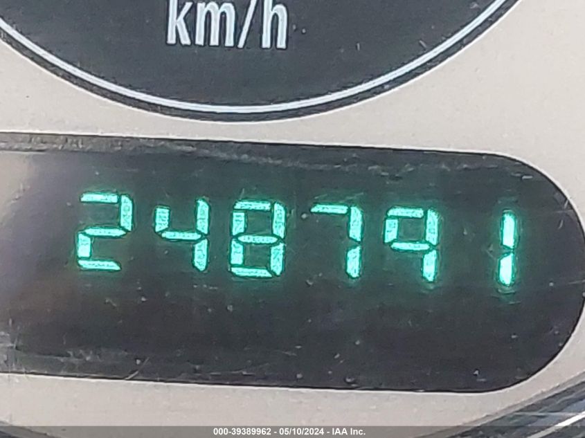 2002 Chrysler Town & Country Lxi VIN: 2C4GP54L32R729436 Lot: 39389962