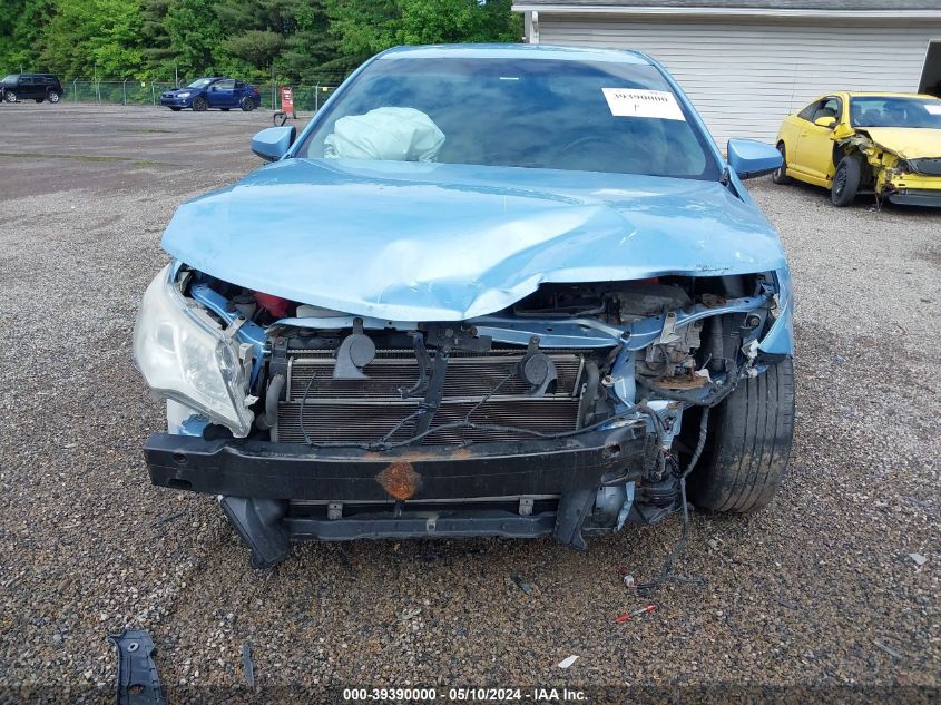 2012 Toyota Camry Hybrid Le VIN: 4T1BD1FK3CU010767 Lot: 39390000