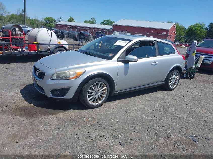 2011 Volvo C30 T5/T5 R-Design VIN: YV1672MK1B2209391 Lot: 39390090