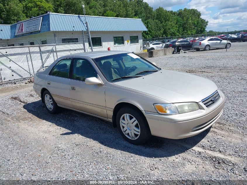 2000 Toyota Camry Le VIN: 4T1BG22K1YU623934 Lot: 39390353