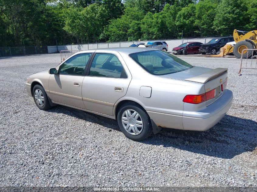 2000 Toyota Camry Le VIN: 4T1BG22K1YU623934 Lot: 39390353