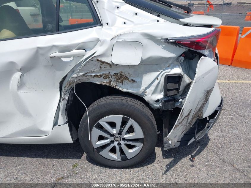 2018 Toyota Prius Two VIN: JTDKBRFU9J3076608 Lot: 39390376