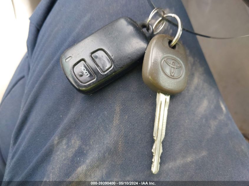 2010 Toyota Camry VIN: 4T1BF3EK2AU533881 Lot: 39390400