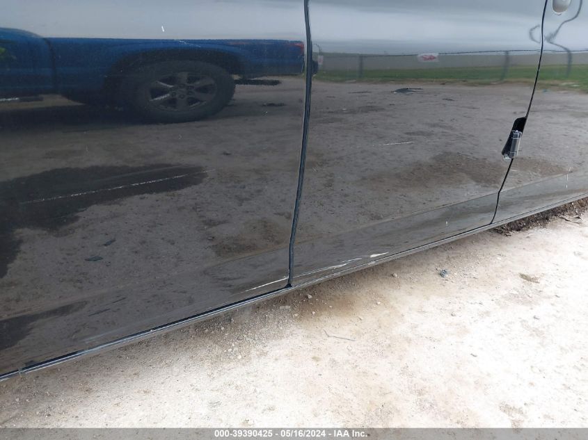 2005 Chevrolet Express VIN: 1GCEG15X251231951 Lot: 39390425