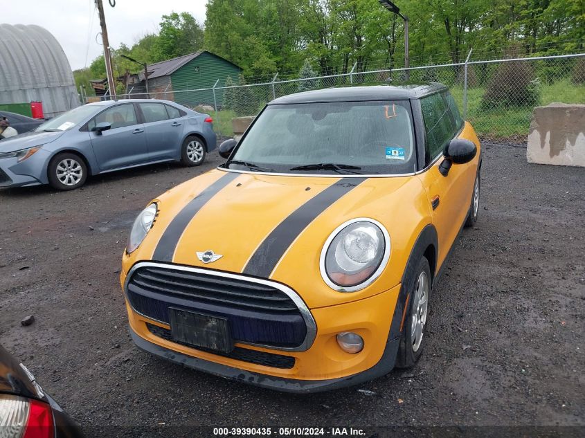 2016 Mini Hardtop Cooper VIN: WMWXP5C58GT739783 Lot: 39390435