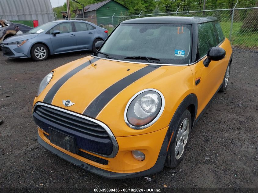 2016 Mini Hardtop Cooper VIN: WMWXP5C58GT739783 Lot: 39390435