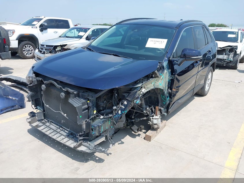 2020 TOYOTA RAV4 XLE - 2T3W1RFV2LC033761