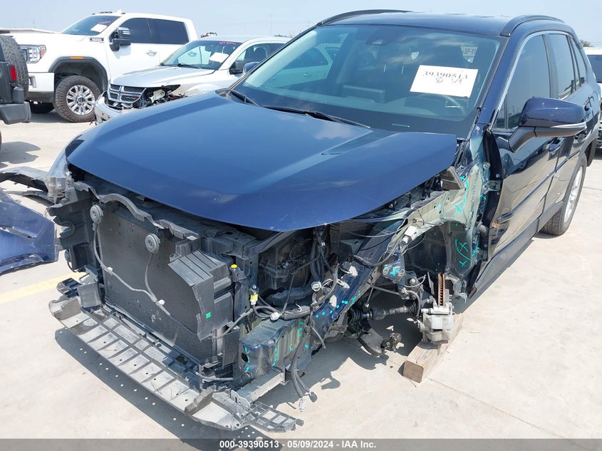 2020 TOYOTA RAV4 XLE - 2T3W1RFV2LC033761
