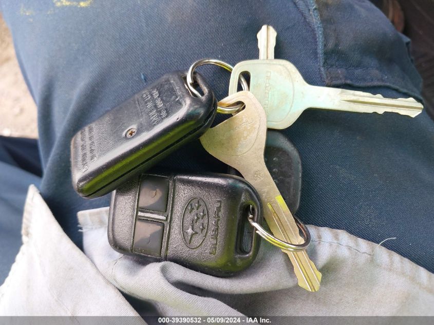 2000 Subaru Forester L VIN: JF1SF6356YH730242 Lot: 39390532