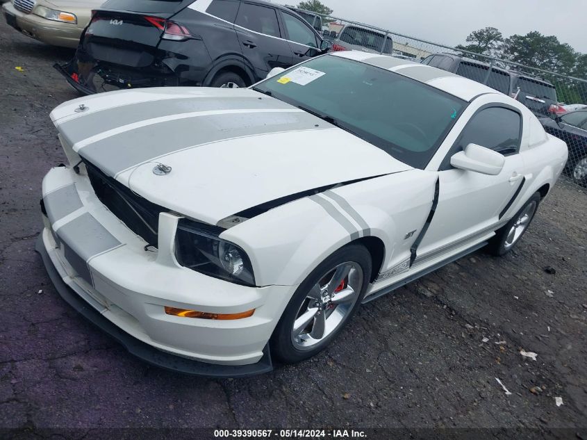 2008 Ford Mustang Gt Deluxe/Gt Premium VIN: 1ZVHT82H385162373 Lot: 39390567