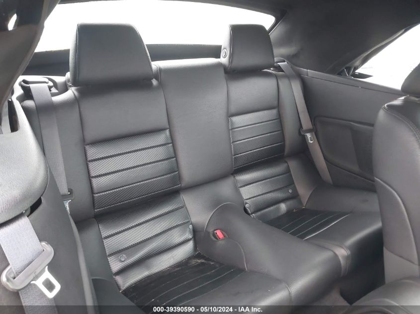 2011 Ford Mustang Gt Premium VIN: 1ZVBP8FF0B5116171 Lot: 39390590