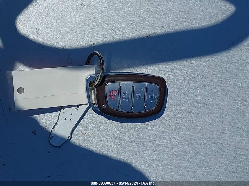 2017 Hyundai Sonata Hybrid Se VIN: KMHE24L34HA071071 Lot: 39390637