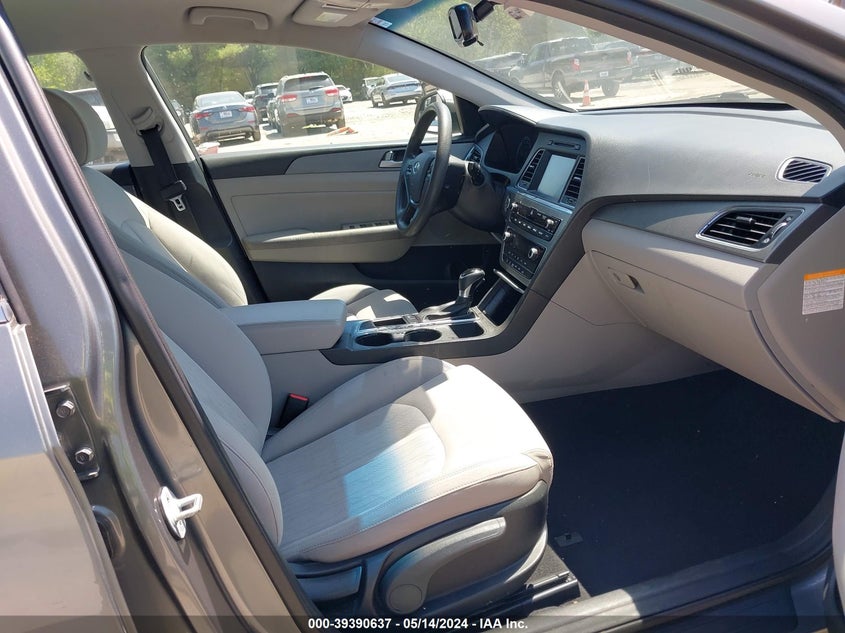 VIN KMHE24L34HA071071 2017 HYUNDAI SONATA HYBRID SE
