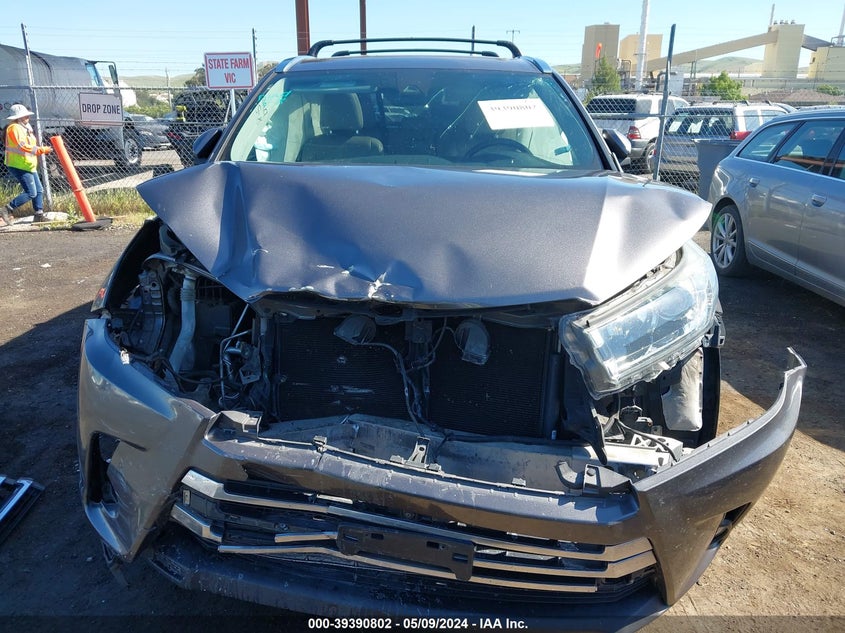 2018 TOYOTA HIGHLANDER LIMITED PLATINUM - 5TDDZRFHXJS804054