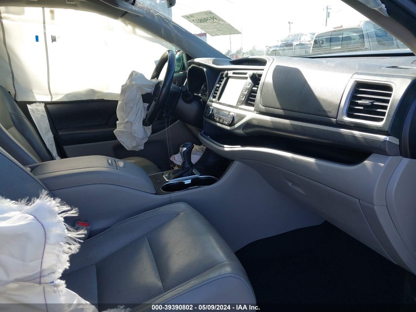 2018 TOYOTA HIGHLANDER LIMITED PLATINUM - 5TDDZRFHXJS804054