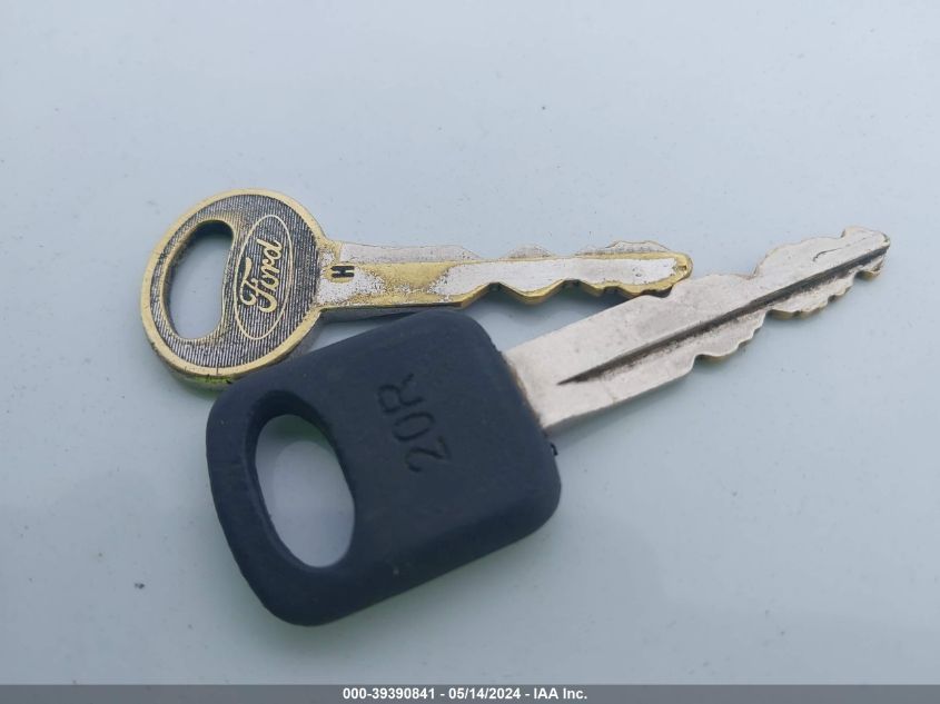 1989 Ford Thunderbird Super Coupe VIN: 1FAPP64R1KH157956 Lot: 39390841