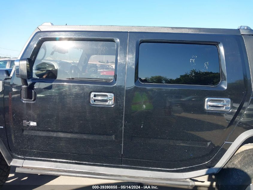 2005 Hummer H2 Sut VIN: 5GRGN22U55H127720 Lot: 39390855