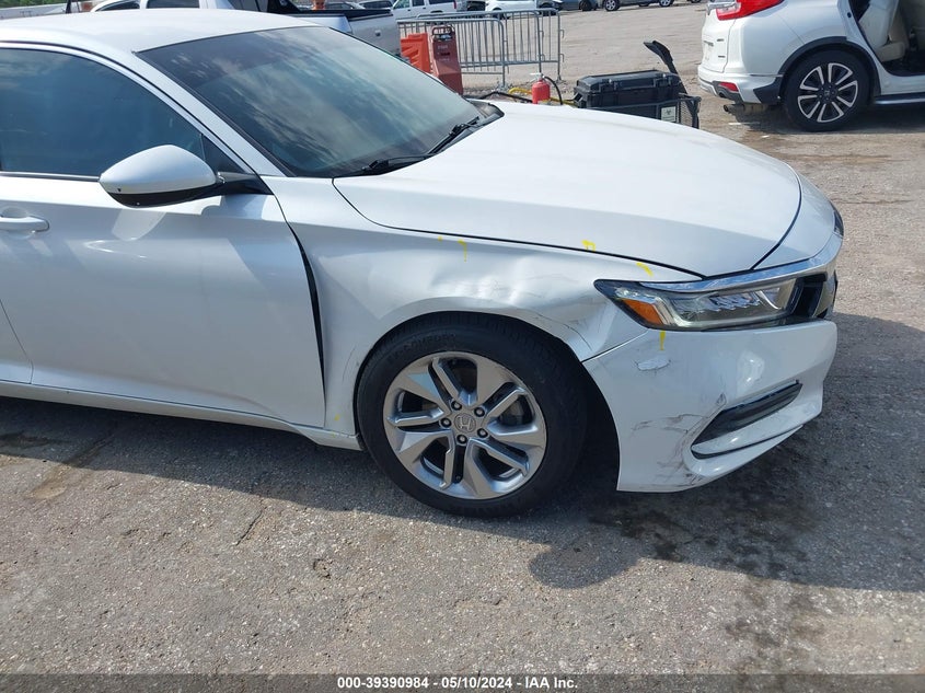 VIN 1HGCV1F18KA088895 2019 HONDA ACCORD LX