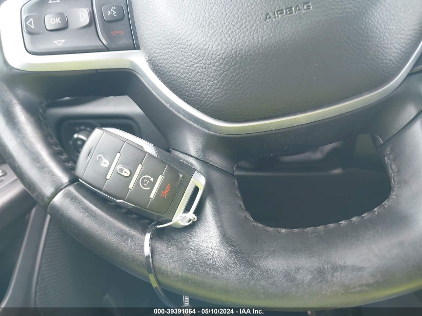 2021 Ram 1500 Big Horn 4X4 5'7 Box VIN: 1C6SRFFT1MN726033 Lot: 39391064