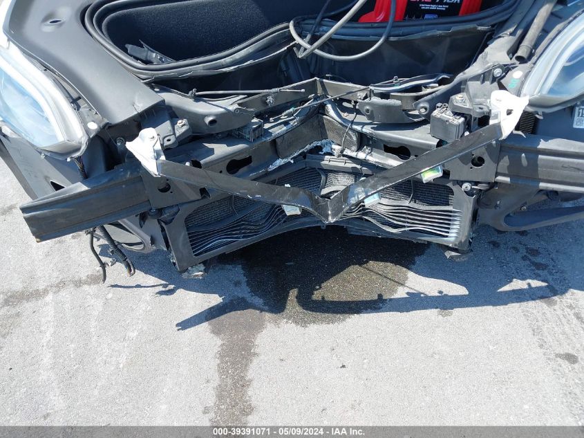 Tesla Model S 2016-auction-5